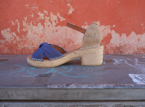 Toni Pons - María Espadrille