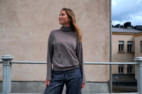 MeiMeij - Yara Long Sleeve Wool Turtleneck Greige