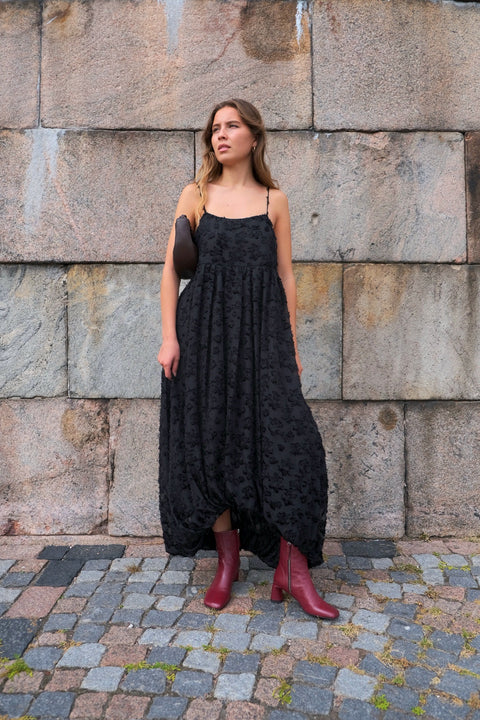 MeiMeij - Zephyr Maxi Dress Black