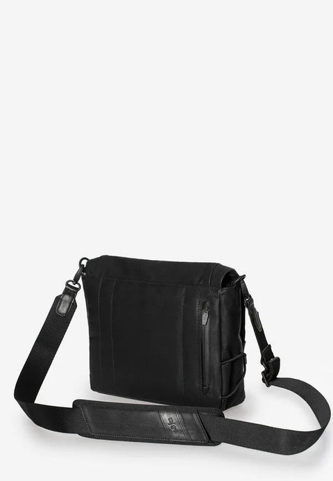 Aunts & Uncles - Sendai Crossbody Bag Black UnnaS