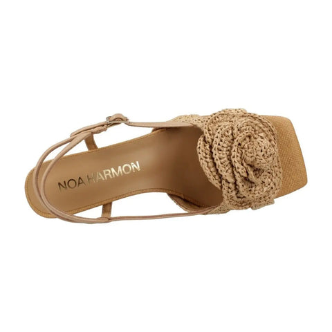 Noa Harmon - María Sandal Beige - UNNA S
