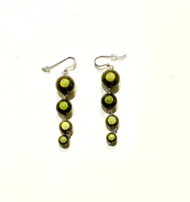 Linda Toye - Lily Green