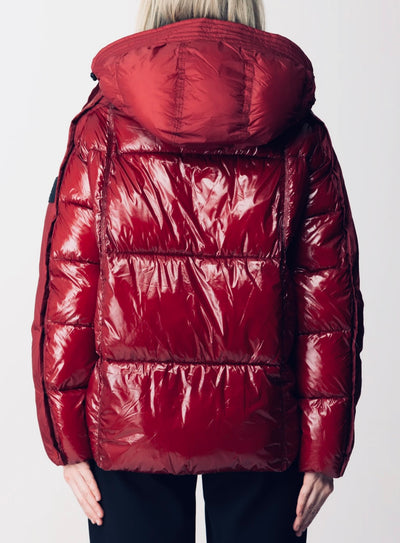 Montereggi - Glossy Puffer Jacket Red