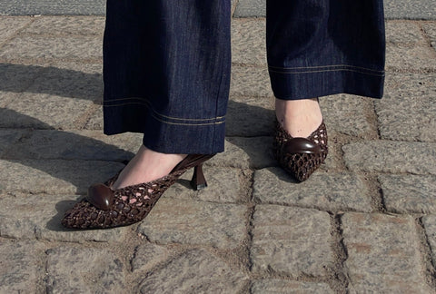 Noa Harmon - Swan Heel Brown UnnaS