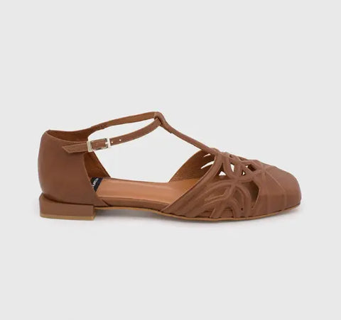 Ángel Alarcón - Lily Ballerina Brown - UNNA S