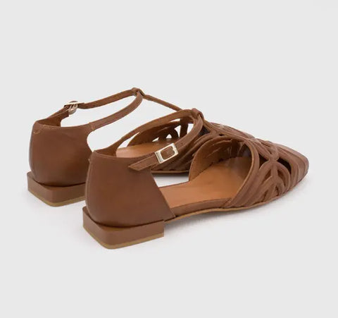 Ángel Alarcón - Lily Ballerina Brown - UNNA S