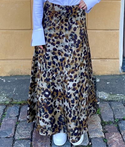 Lasa - Short Sleeve Sweater Camel