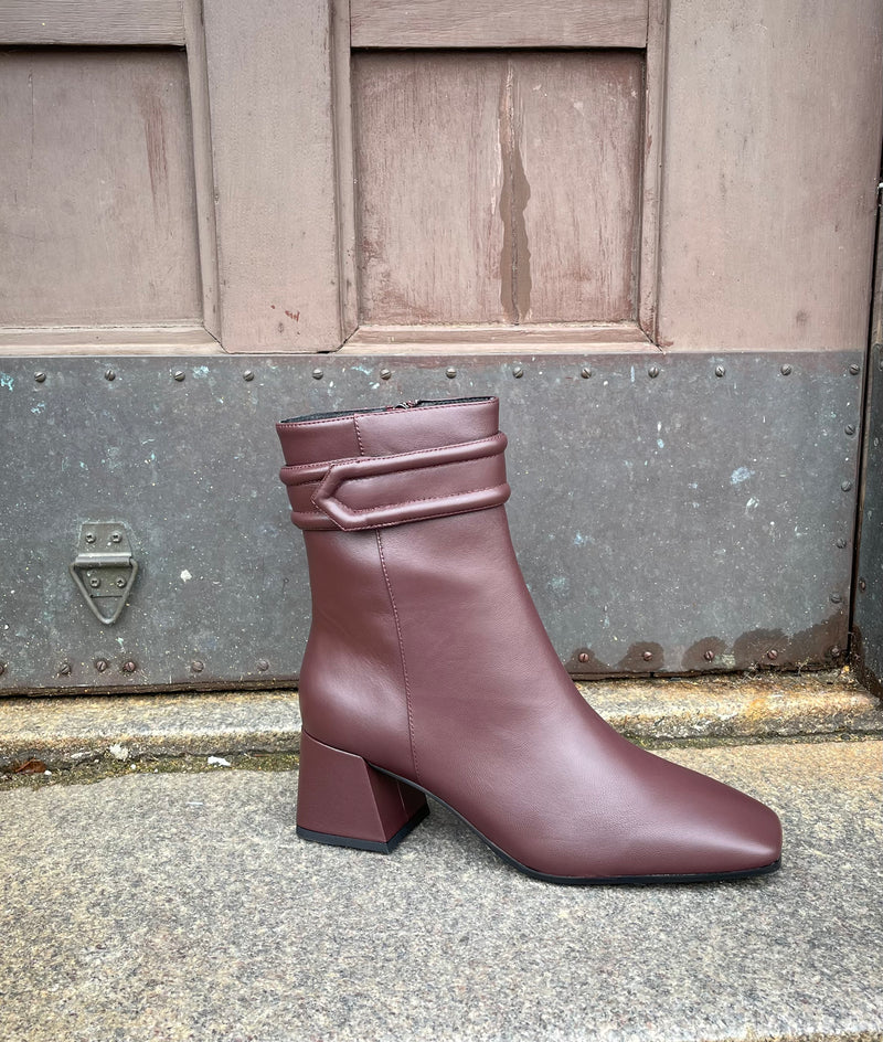 Bibi Lou - Cassandra Boot Burgundy