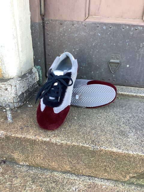 Noa Harmon - Delores Teddy Sneakers Burgundy/Blue