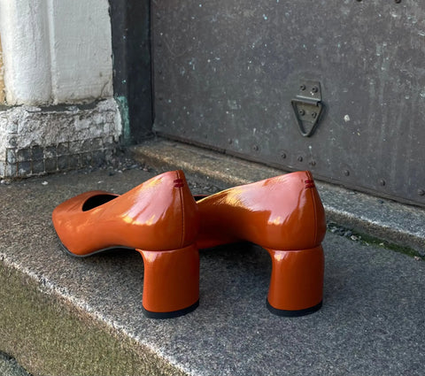 Halmanera - Helen Leather Pump Burnt Orange - UNNA S