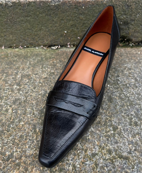 Ángel Alarcon - Elena Pump Black - UNNA S