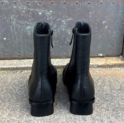 Noa Harmon - Robyn Ankle Boot Black - UNNA S