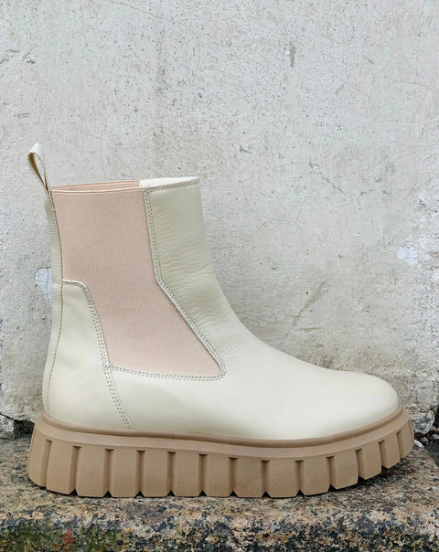 KMB - Rue Platform Ankle Boot Taupe - UNNA S