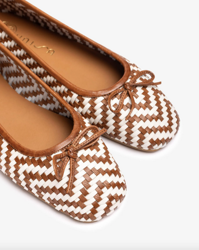 Unisa - Amy Braided Leather Ballerina White/Brown