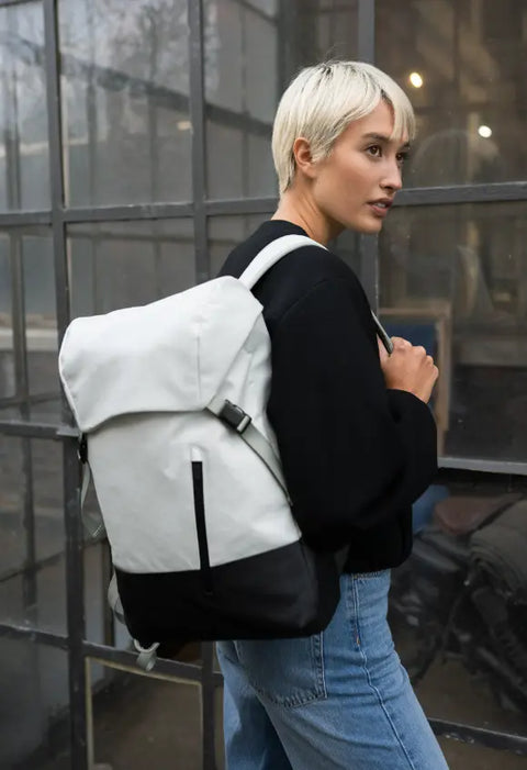 A&U - Cloud Black/White - UNNA S