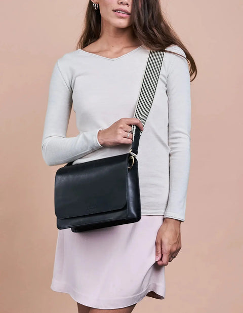 O My Bag - Audrey Black - UNNA S