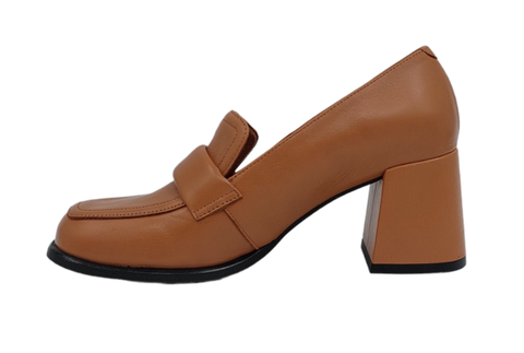 Ángel Alarcón - Hailey Heeled Loafer Camel UnnaS