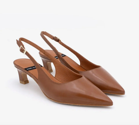 Ángel Alarcón - Paloma Slingback Caramel - UNNA S