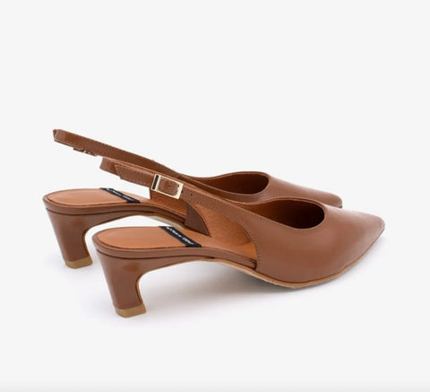 Ángel Alarcón - Paloma Slingback Caramel - UNNA S