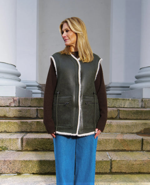 Urbancode London Studio - Reversible Faux Vest Green