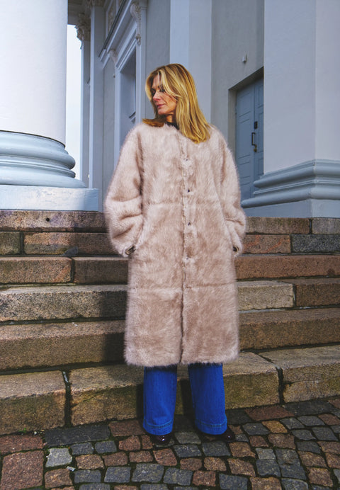 Urbancode London Studio - Reversible Faux Jacket Long Natural