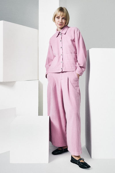 <tc>New Arrivals</tc>