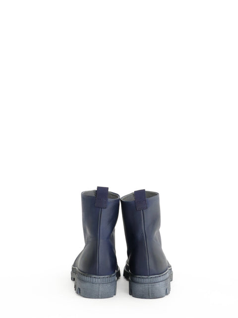 Lofina - Ankle Boot With Front Zipper Nautica