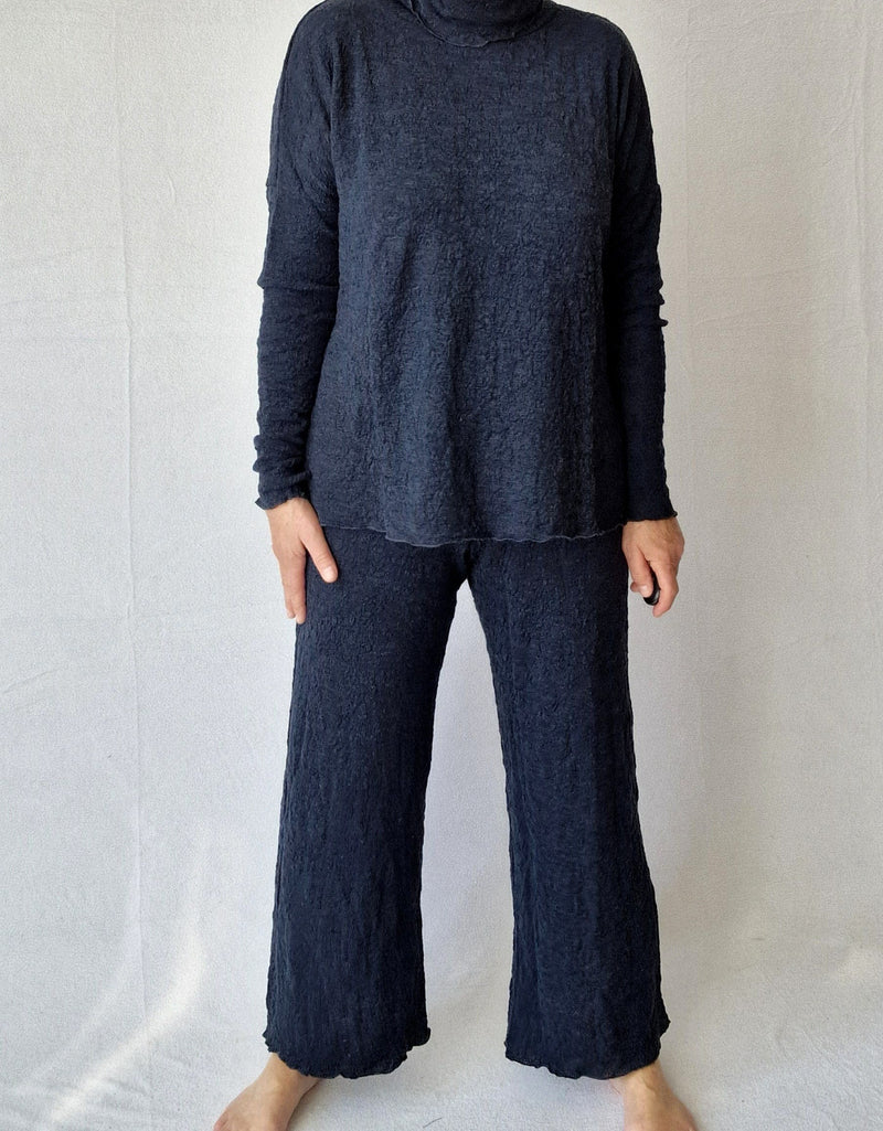 By Basics - Merino Pants Wide Midnight Blue Melange Bubble