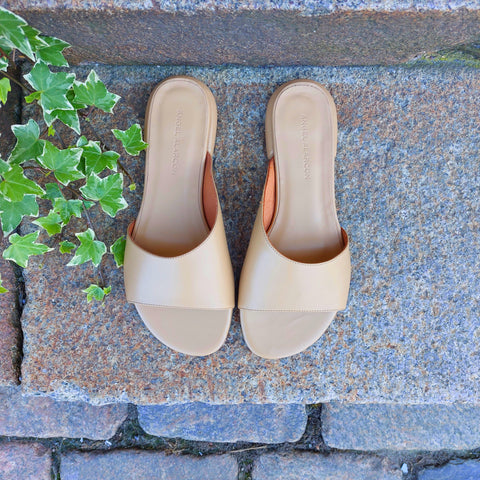 Ángel Alarcón - Sally Sandal Warm Beige