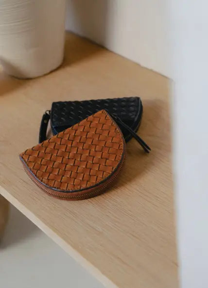 Laura Coin Purse - Black Woven Classic Leather - UNNA S